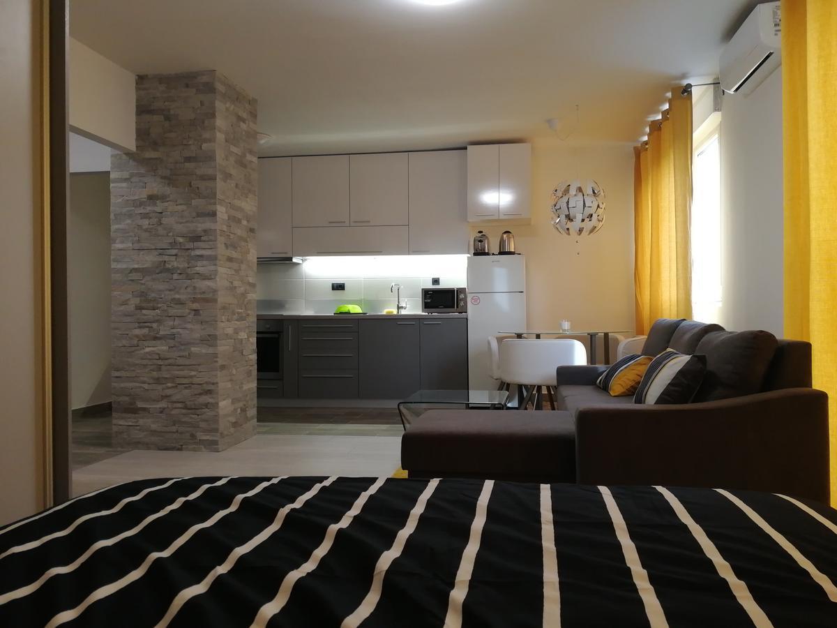 Apartment Oasis Banovo Brdo-Ada Ciganlija Beograd Ngoại thất bức ảnh