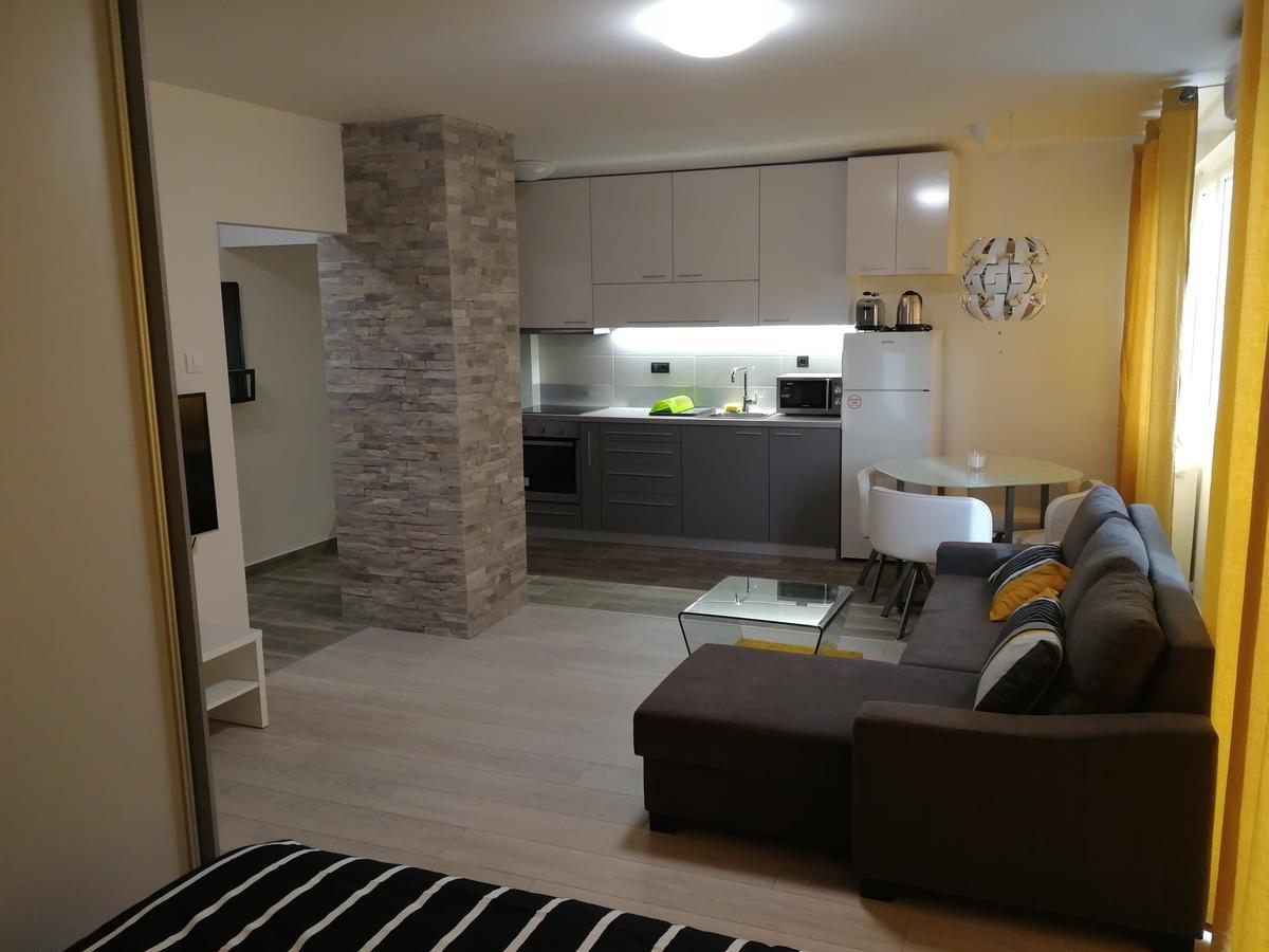 Apartment Oasis Banovo Brdo-Ada Ciganlija Beograd Ngoại thất bức ảnh